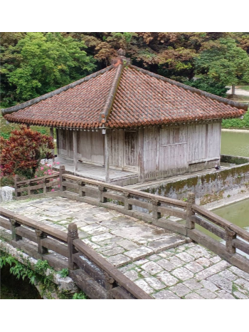 首里城龍潭池